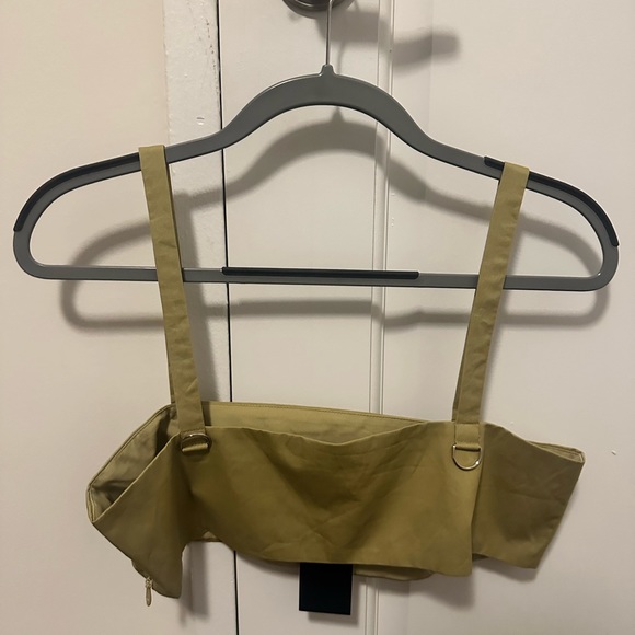 By.Dyln Velah Top Light Khaki NWT Medium - Picture 8 of 8